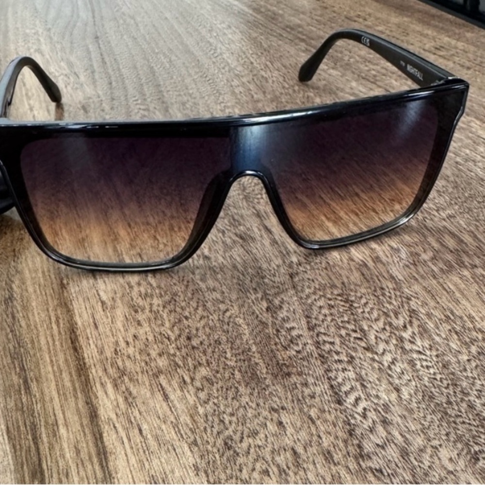 Quay Australia Black Gradient Sunglasses
